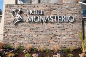  Monasterio Hotel Boutique  Сан-Карлос-Де-Барилоче